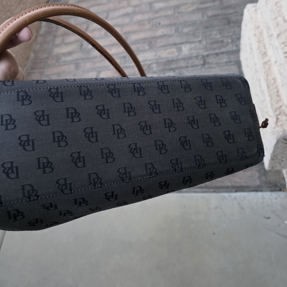Dooney & Bourke Gray and Brown Tote Bag with Leather Trim - Picture 2 of 7